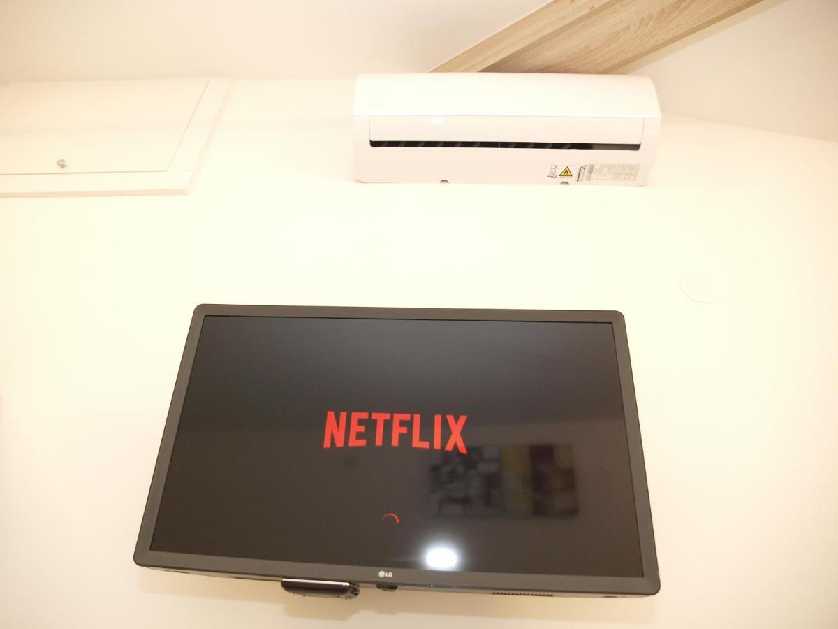 Cozy Studio Apartment Tian In Ζάγκρεμπ Εξωτερικό φωτογραφία